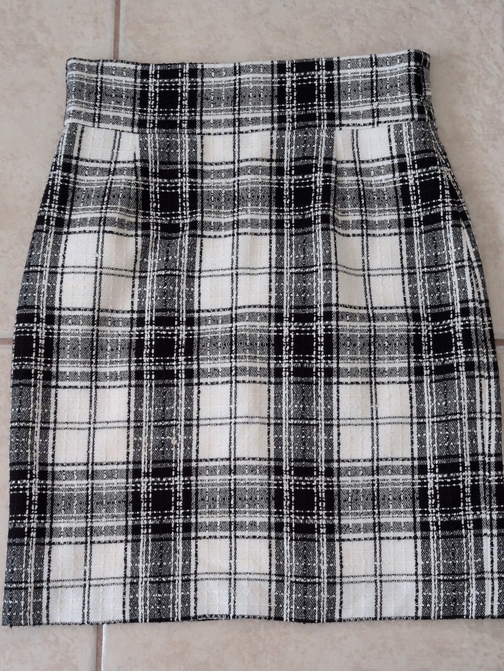 Antonio Melani Plaid Skirt Size 4
